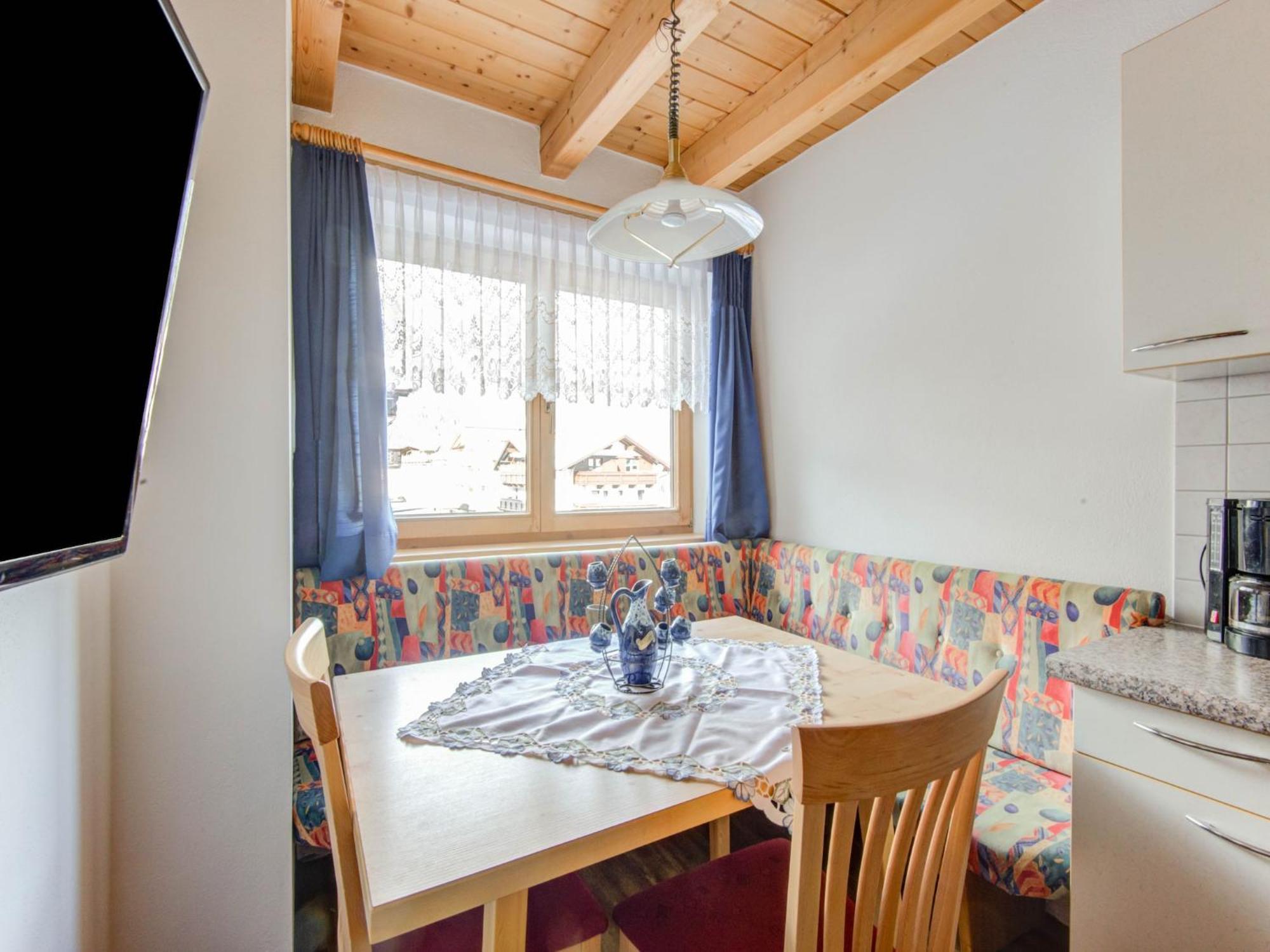 Comfortable Apartment In L Ngenfeld With Ski Storage Längenfeld Exteriér fotografie