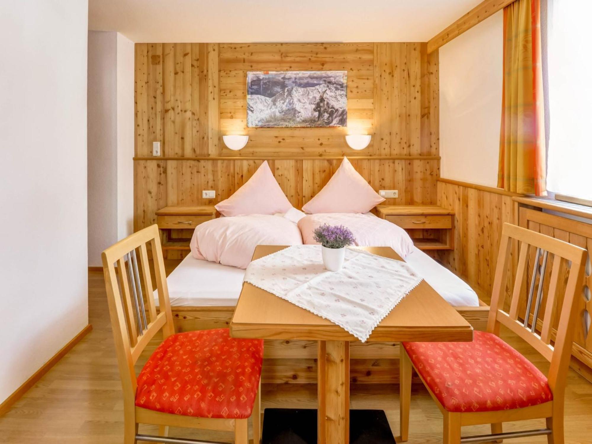 Comfortable Apartment In L Ngenfeld With Ski Storage Längenfeld Exteriér fotografie